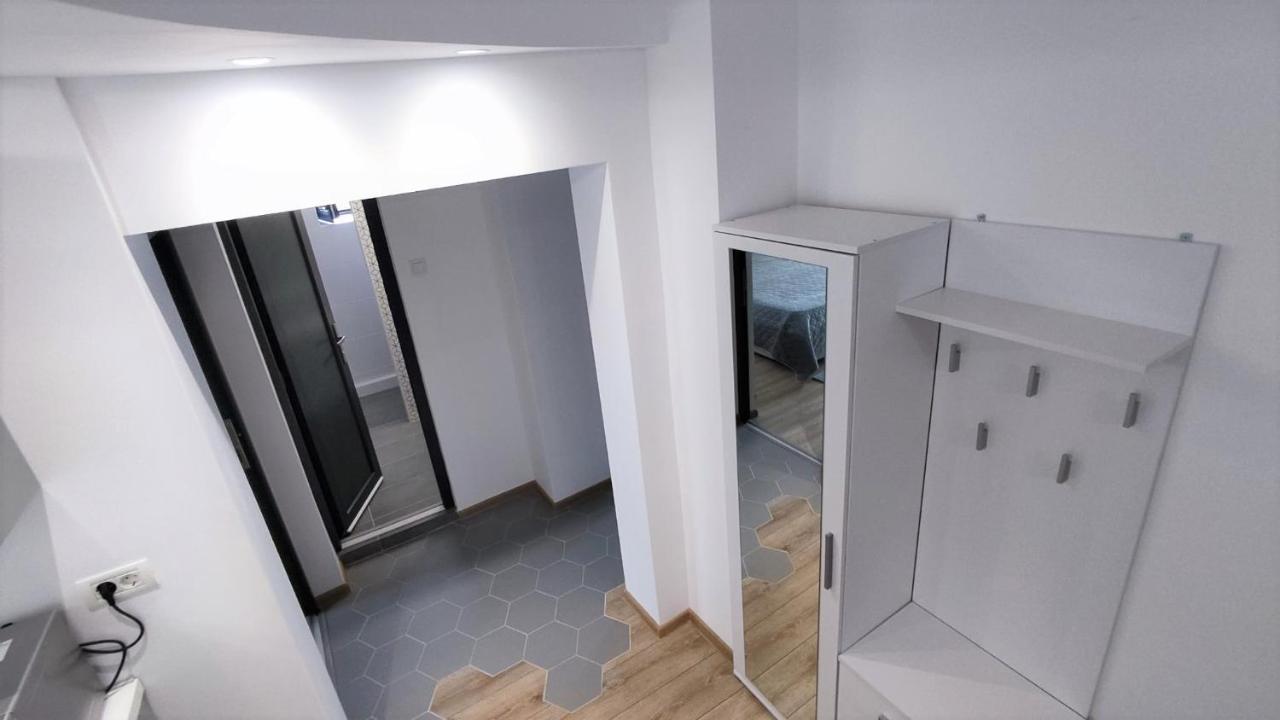 Amie Seaside Apartment Constanta Ngoại thất bức ảnh